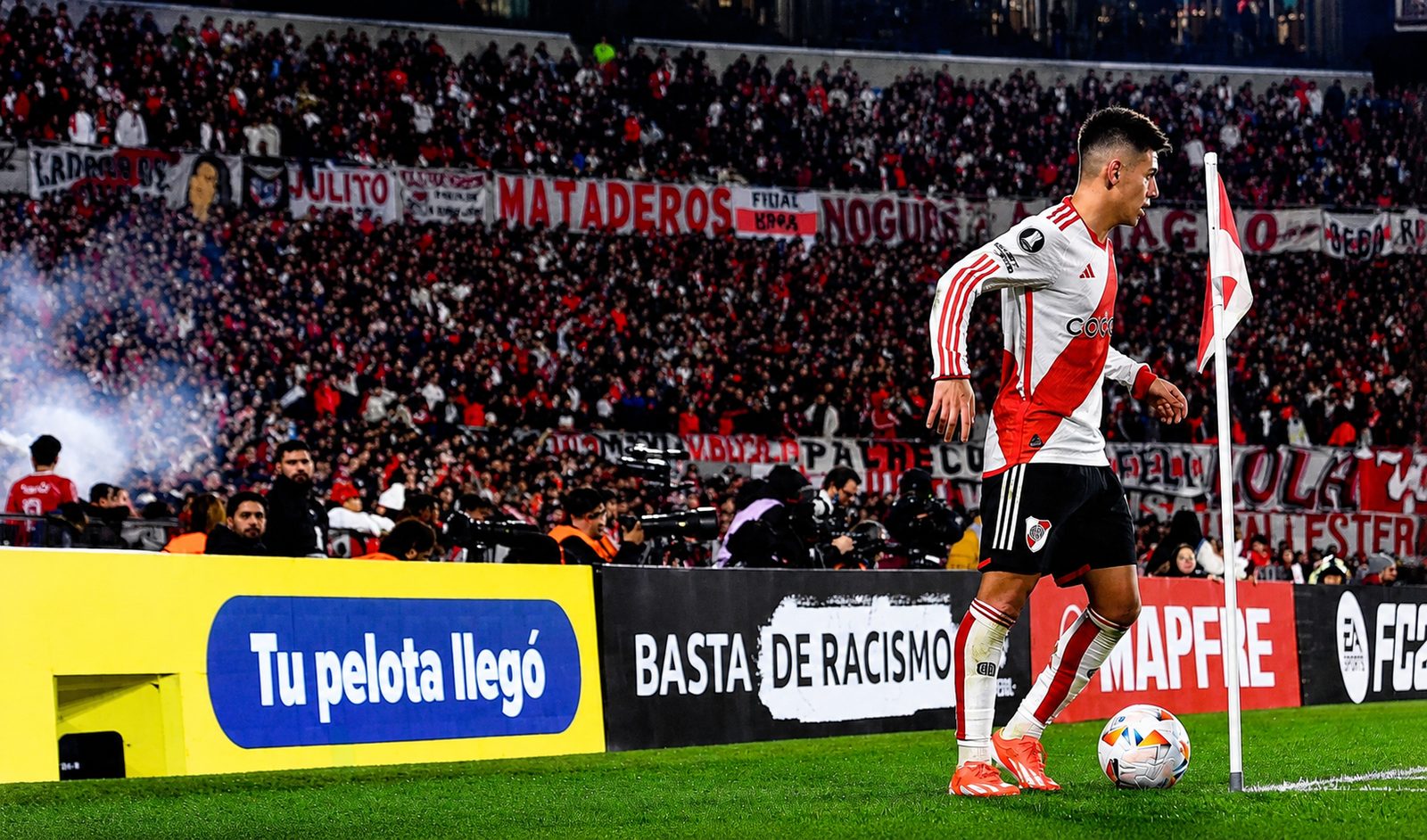 Pantallas LED Prina en Estadio Monumental River Plate x Mercado Libre