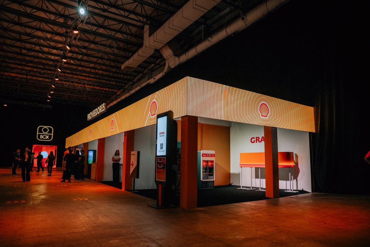 Stand Hotboxes con pantallas LED Prina en el Espacio Shell 2026