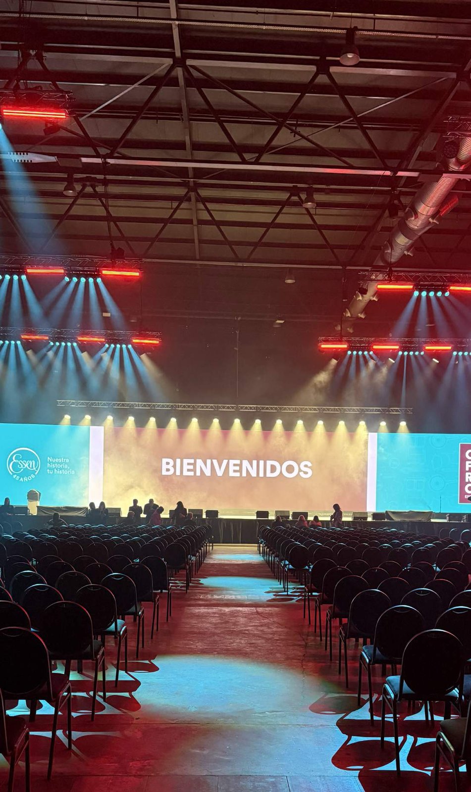 Pantalla LED alquilada por Prina para un evento corporativo en Argentina